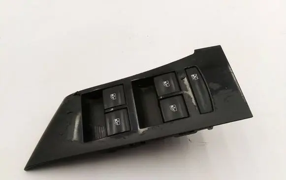 Opel Astra J Electric window control switch 13305011