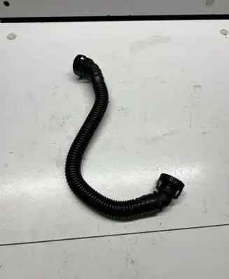 Audi A4 S4 B8 8K Breather hose/pipe 06J103221