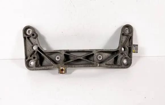 BMW 3 F30 F35 F31 Gearbox mounting bracket 6796611 18574710 22316796611