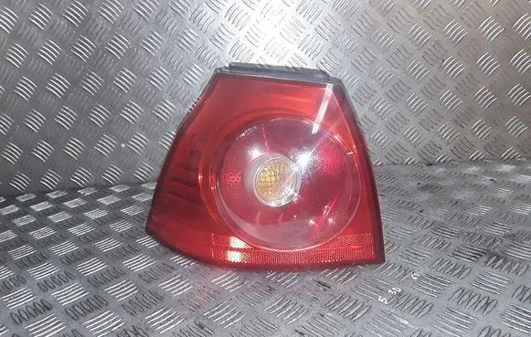 Volkswagen Golf V Rear/tail lights 4vfx13405aa
