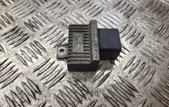Nissan Micra Glow plug pre-heat relay 7700115078
