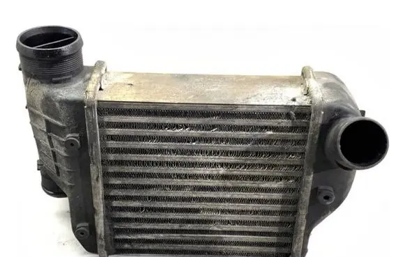 Audi A6 S6 C6 4F Intercooler radiator