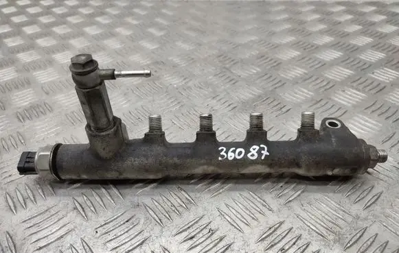 Fuel main line pipe