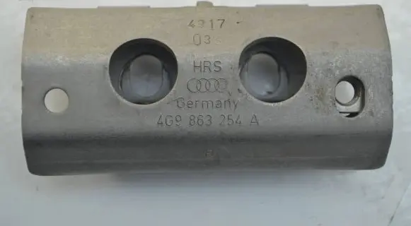Audi A6 S6 C7 4G Tie down hook / loop 4G9863254A