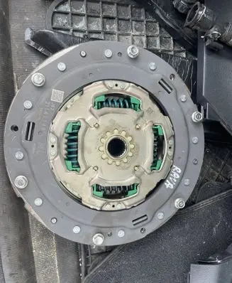 Toyota RAV 4 (XA50) Clutch pressure plate 2L141146
