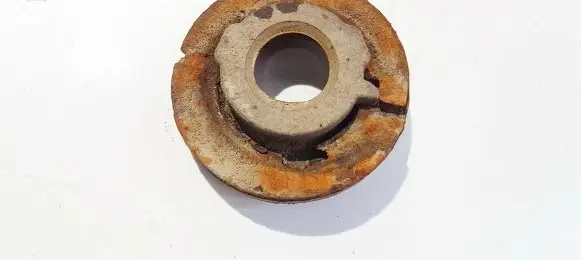 Skoda Octavia Mk2 (1Z) Front coil spring rubber mount 1k0512297c