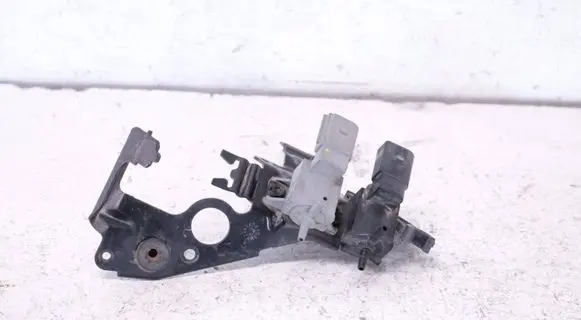Audi Q5 SQ5 Turbo solenoid valve 079906283D 06E133520F 037906283C