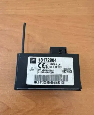 Opel Vectra C Tire pressure sensor 13172984 XPXXXXXXX MRGM5433XX2