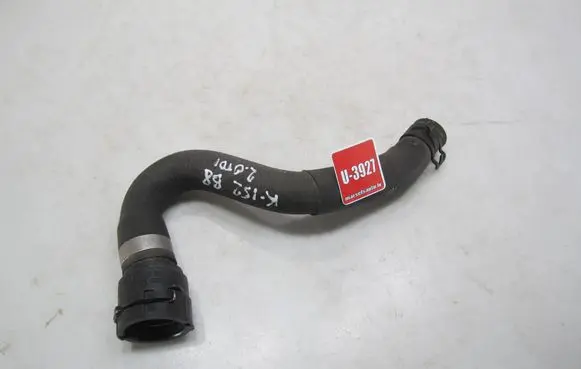 Volkswagen PASSAT B8 Engine coolant pipe/hose 5Q0122101S