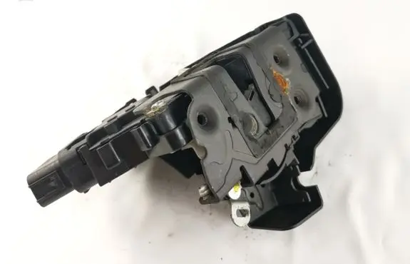 Ford Focus C-MAX Front door lock 3M5AR21812AK
