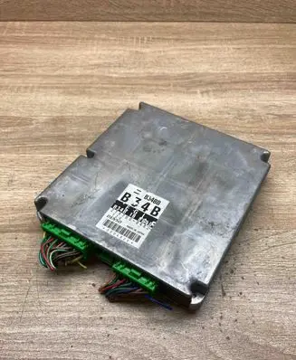 Mazda Demio Engine control unit/module ECU B34B18881B 2797000482