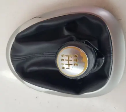Nissan Juke I F15 Gear lever shifter trim leather/knob 9694400B08