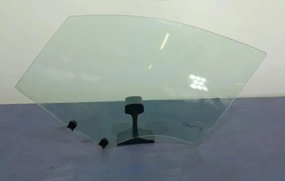 Citroen C4 II Front door window glass four-door
