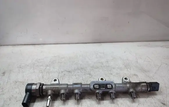 BMW 3 GT F34 Fuel main line pipe 8514154 0445214315
