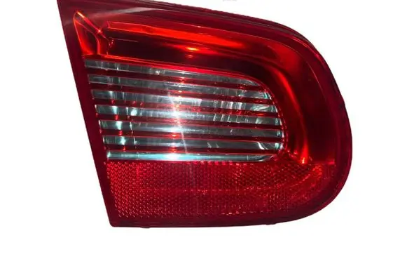 Volkswagen Eos Tailgate rear/tail lights 1Q0945093A 009247030103 1Q0945093