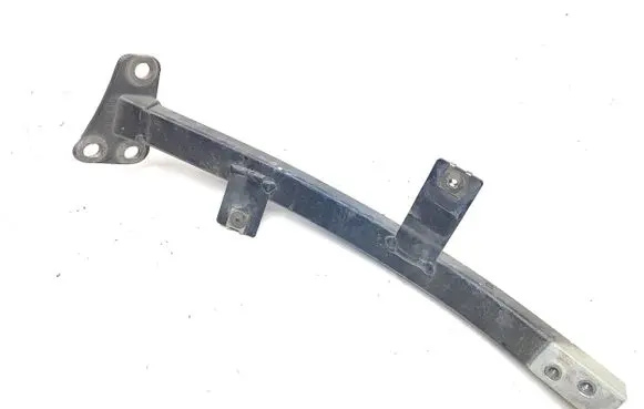 Audi A8 S8 D4 4H Fender mounting bracket 4H0821393