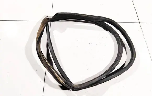 Audi 80 90 S2 B4 Rubber seal rear door 