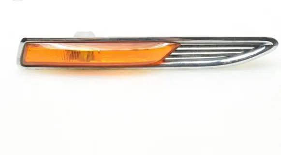 Ford Mondeo MK IV Front fender indicator light 7S7113K354AD