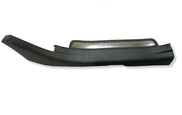 Toyota Avensis T250 Rear sill trim cover 67918