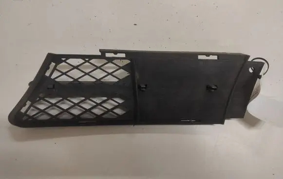 BMW 3 E90 E91 Front bumper lower grill 51117134082 22944911