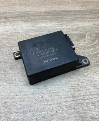 Mercedes-Benz E W124 Airbag control unit/module 0038200710 841Z1000