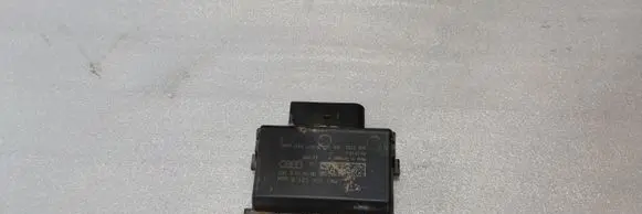 Audi A5 Fuel injection pump control unit/module 8W0906121