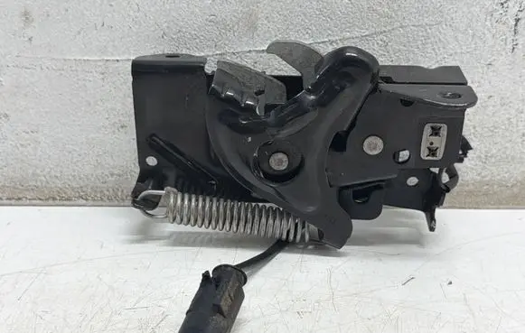 BMW 3 F30 F35 F31 Engine bonnet/hood lock/catch 7242548 331114