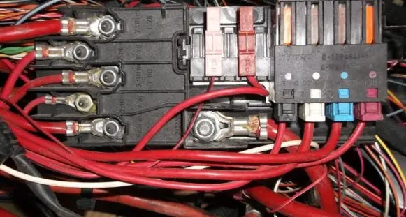 Mercedes-Benz ML W164 Fuse box set A1645450201