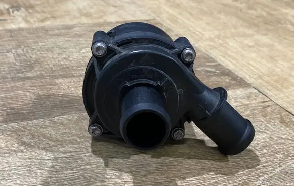 Audi A5 Electric auxiliary coolant/water pump 5Q0965567N 124028009 SW3063V25R00T00
