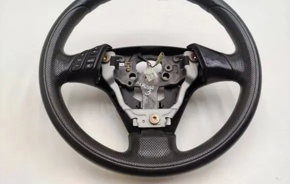 Mazda 3 I Steering wheel
