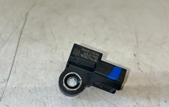 Citroen C4 II Picasso Airbag deployment crash/impact sensor 9800395680 626527400