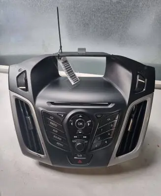 Ford Focus Head unit multimedia control AM5T18K811AD