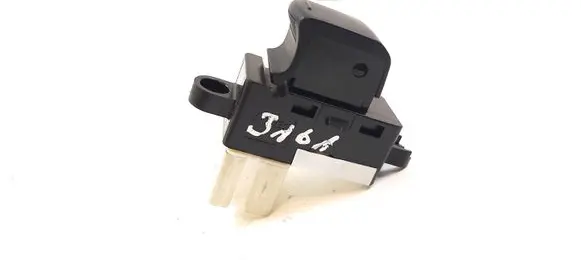 Subaru XV Electric window control switch