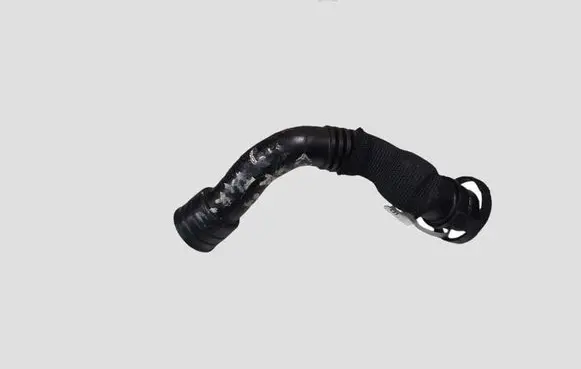 Volkswagen Bora Breather hose/pipe 038103493