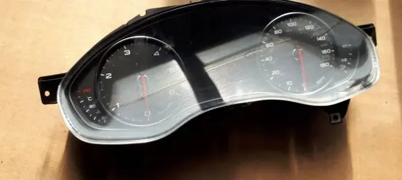 Audi A7 S7 4G Speedometer (instrument cluster) 4G8920984H
