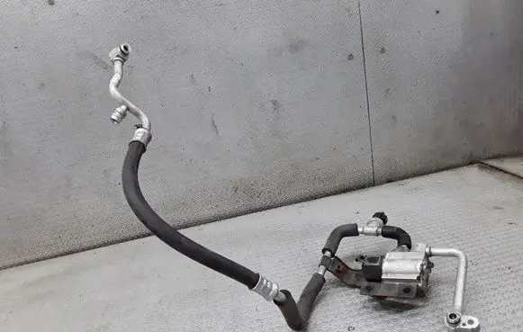 Subaru Outback Air conditioning (A/C) pipe/hose