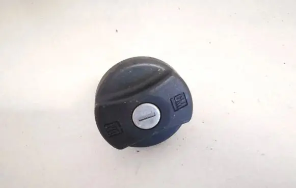Fuel tank filler cap