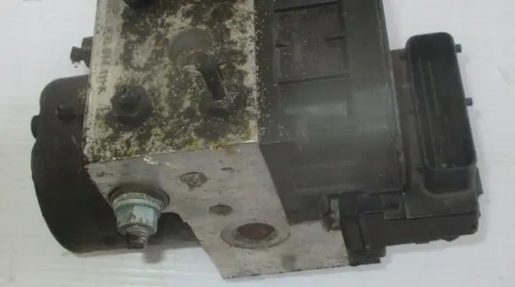 Skoda Octavia Mk2 (1Z) ABS Pump