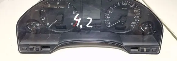 Audi A8 S8 D2 4D Speedometer (instrument cluster) 4D0919033AC