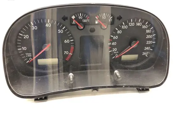 Speedometer (instrument cluster)