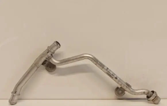 Audi A8 S8 D4 4H Engine coolant pipe/hose 4H0121485AA