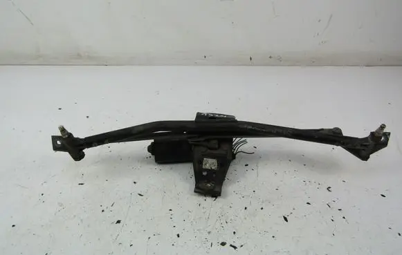 Audi 80 90 S2 B4 Front wiper linkage 