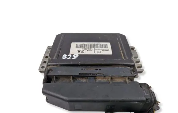 Chevrolet Lacetti Engine control unit/module 96422396 5WY1E03F