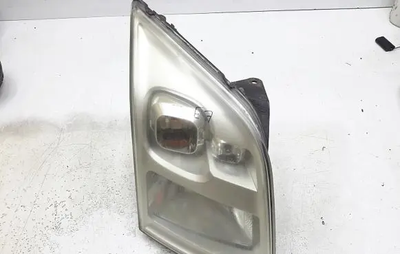 Ford Transit Headlight/headlamp 6c1113w029