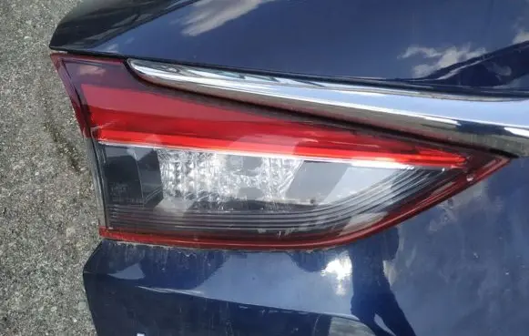 Mazda 6 Tailgate rear/tail lights