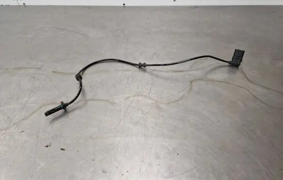 Mercedes-Benz GLC X253 C253 ABS rear brake sensor A2539052400