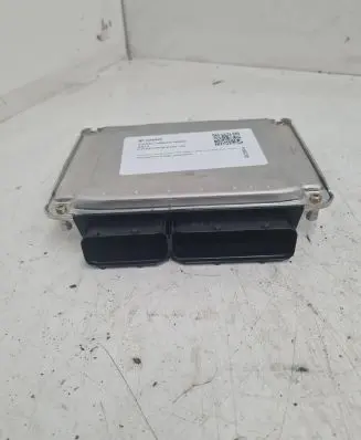 Audi A4 S4 B6 8E 8H Engine control unit/module 8E0907401Q