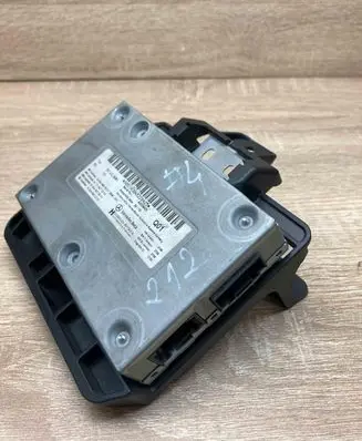 Mercedes-Benz C W204 Head unit multimedia control A2049009301 A1718270345