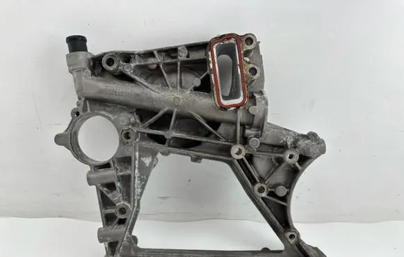 Mercedes-Benz C W205 Generator/alternator bracket A6512012209