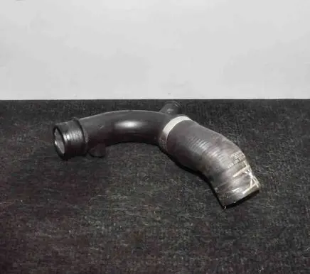 Audi A3 S3 8P Engine coolant pipe/hose